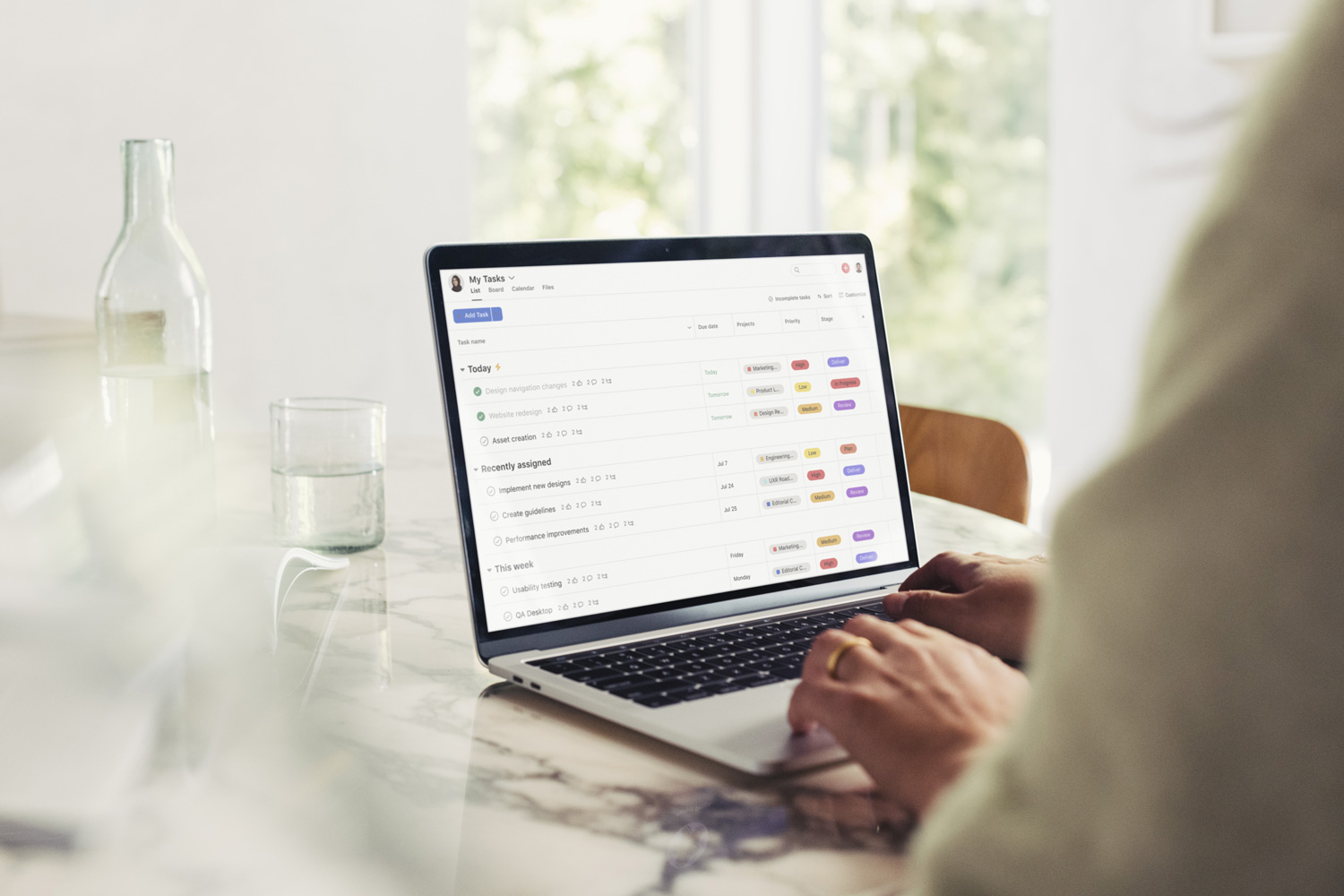 asana-saashop-hero